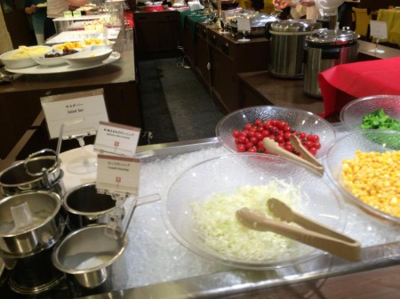 「メロンスイーツとシェフおすすめデザートフェア」