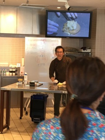 7A886619-DE11-41A6-ADE5-30F70C1F09FC