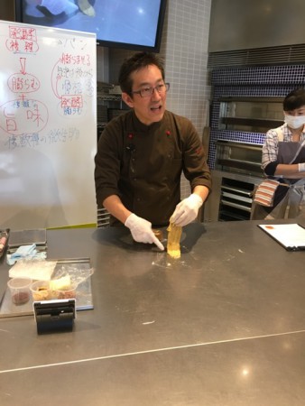 80149C88-9DB1-498F-A041-B69EA4865094