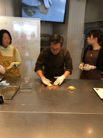 9DDB7168-6D5E-4180-9812-EB98A17D73FE