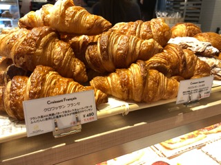 B2D2BAF5-A215-47A6-A75C-EF322B5875D0