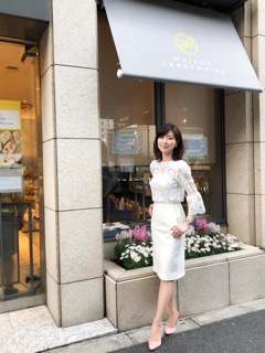 DB08EED8-AA03-4BA8-8015-7E1D5F6F435F