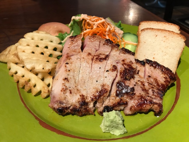 2EF8BE6B-3F6A-41C6-957A-047EF6582C1B