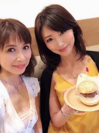 8BB20C10-43FF-44A4-8F36-7CF02EF90949