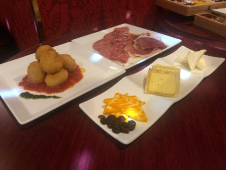 FD4C3286-8E22-47DF-8F8B-0514EF1D0A33